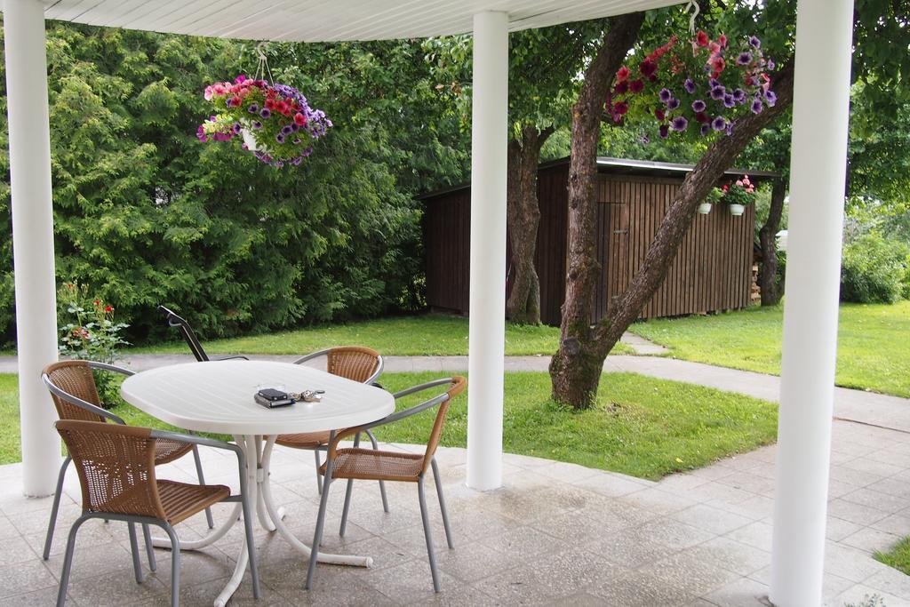 Maenni Guesthouse Haapsalu Dış mekan fotoğraf