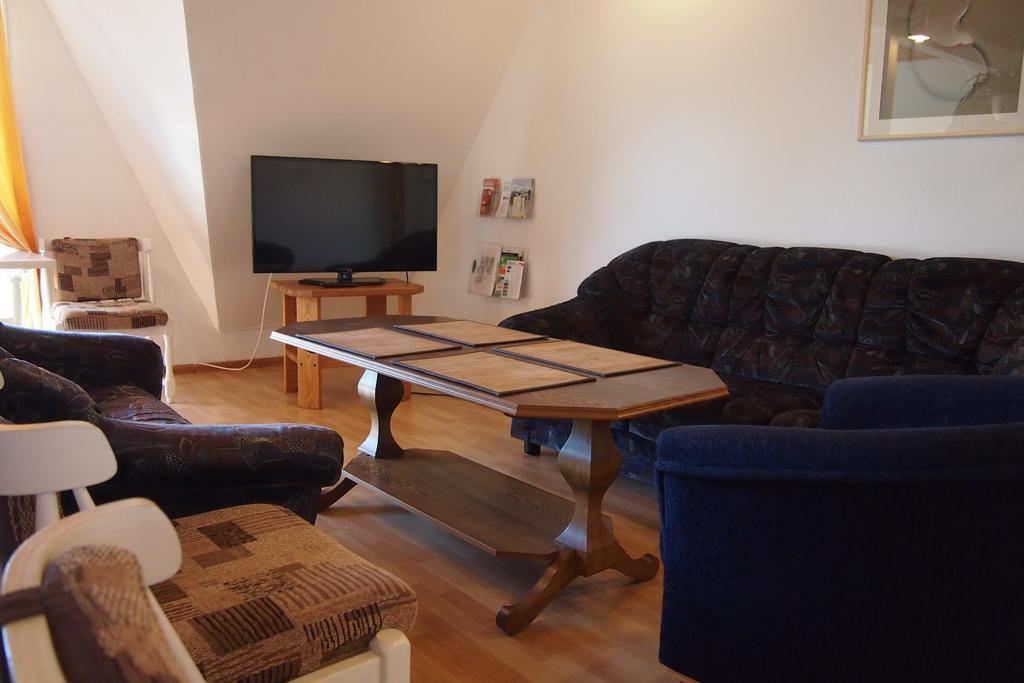 Maenni Guesthouse Haapsalu Dış mekan fotoğraf