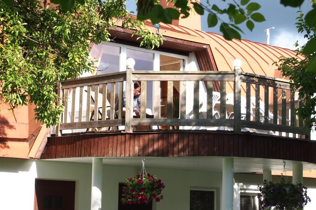 Maenni Guesthouse Haapsalu Oda fotoğraf