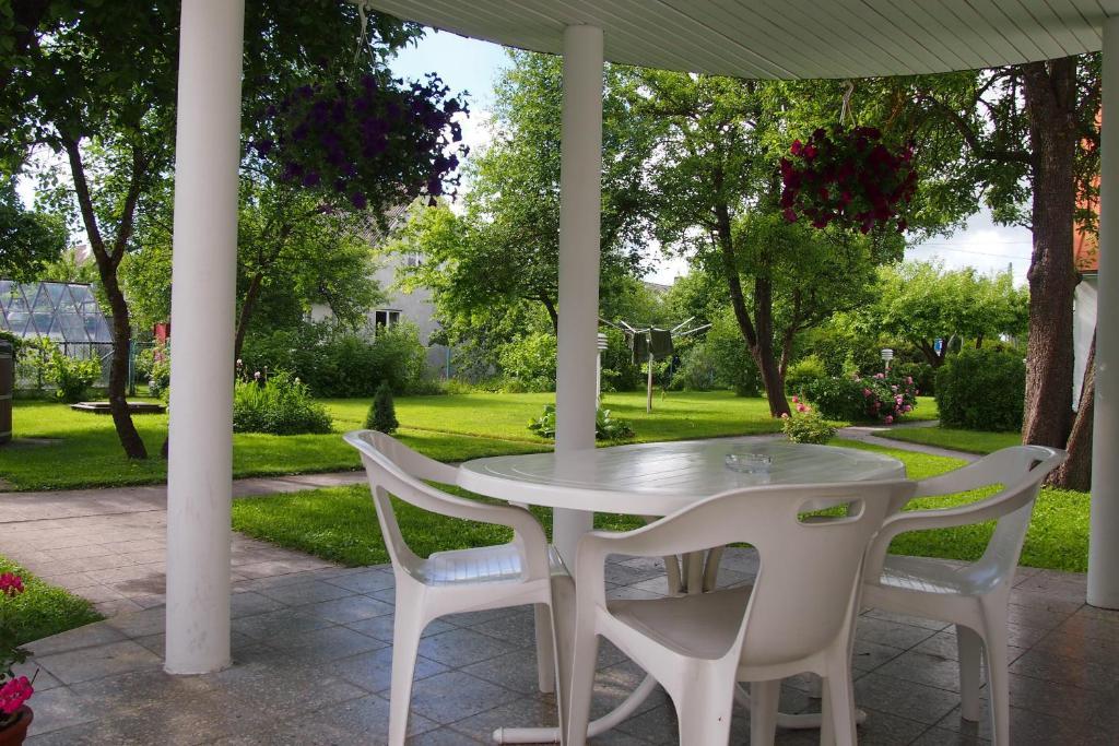 Maenni Guesthouse Haapsalu Oda fotoğraf