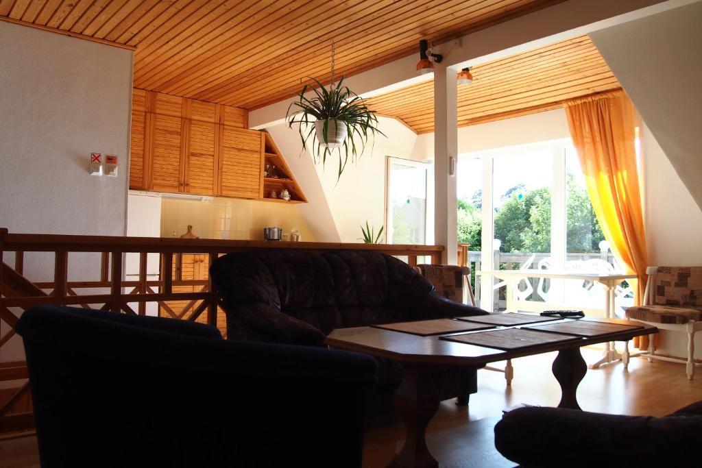 Maenni Guesthouse Haapsalu Oda fotoğraf